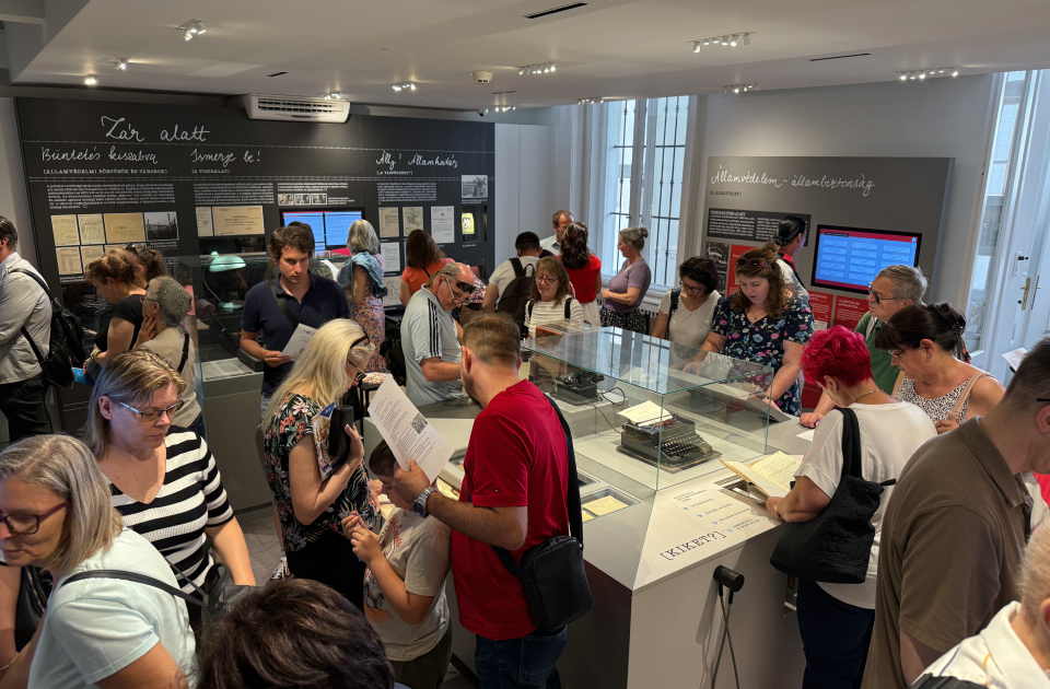 Több mint másfél ezren az állambiztonság nyomában - Múzeumok Éjszakája az ÁBTL-ben